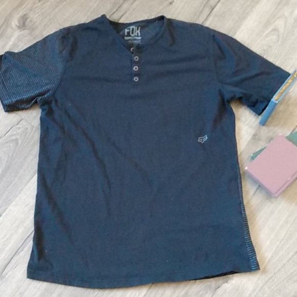 F🦊X Henley size L Slim Fit